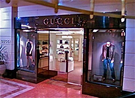 sandton Gucci store